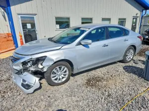 Nissan Altima 2.5L 4 2015