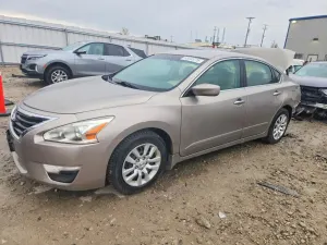 Nissan Altima 2.5L 4 2015