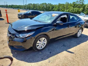 Nissan Sentra 2.0L 4 2023