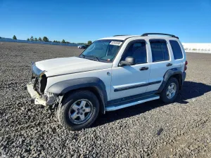 Jeep Liberty 2.8L 4 2006