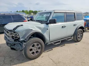 Ford Bronco 2.3L 4 2024