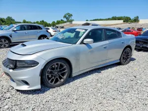 Dodge Charger 5.7L 8 2021