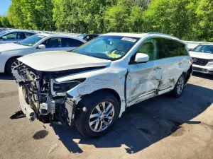 Infiniti QX60 3.5L 6 2015