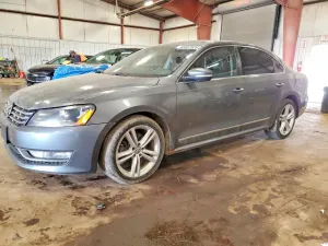 Volkswagen Passat 2.0L 4 2013