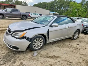 Chrysler 200 2.4L 4 2012