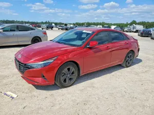 Hyundai Elantra 2.0L 4 2023