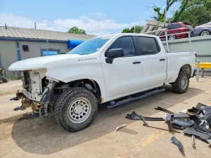 Chevrolet Silverado 1500 2.7L 4 2023