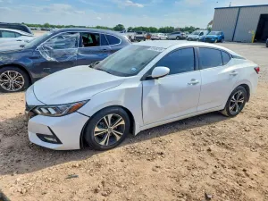 Nissan Sentra 2.0L 4 2022