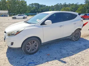 Hyundai Tucson 2.0L 4 2015