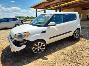 Kia Soul 2.0L 4 2013