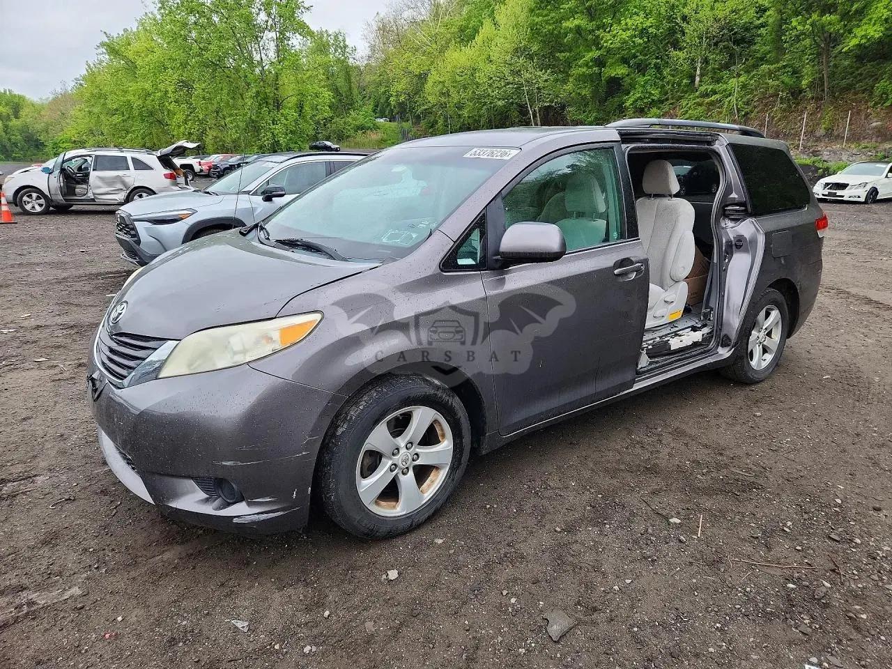 Toyota Sienna 3.5L 6 2012