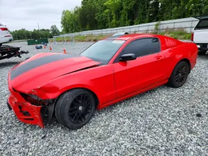 Ford Mustang 3.7L 6 2014
