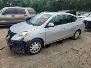Nissan Versa 1.6L 4 2014