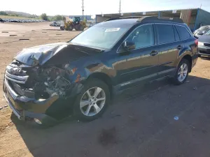 Subaru Outback 3.6L 6 2013