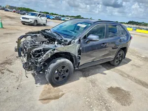 Toyota Rav4 2.5L 4 2025