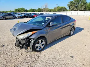 Hyundai Elantra 1.8L 4 2013