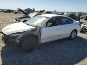 Nissan Altima 2.5L 4 2012