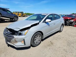 Hyundai Elantra 2.0L 4 2019