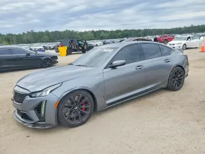 Cadillac CT5 6.2L 8 2022