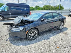 Chrysler 200 2.4L 4 2015