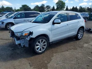 Mitsubishi Outlander 2.4L 4 2015