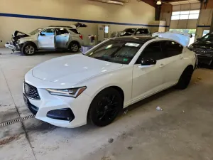 Acura TLX 2.0L 4 2021