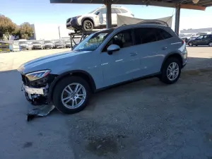 Mercedes-Benz GLC 2.0L 4 2026