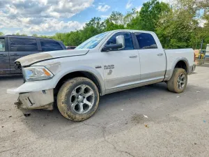 RAM 1500 5.7L 8 2013