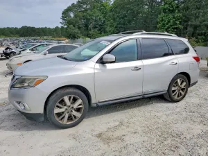 Nissan Pathfinder 3.5L 6 2013