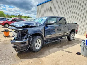 RAM 1500 5.7L 8 2019
