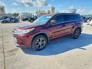 Toyota Highlander 3.5L 6 2017