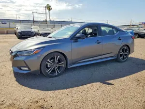 Nissan Sentra 2.0L 4 2023