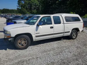 Chevrolet Silverado 1500 4.8L 8 2001