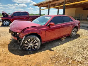 Chrysler 300 5.7L 8 2013