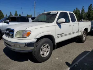 Toyota Tundra 4.7L 8 2001