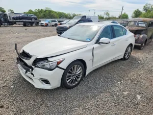 Infiniti Q50 3.0L 6 2020