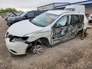 Nissan Rogue 2.5L 4 2015