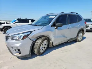 Subaru Forester 2.5L 4 2019