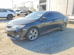 Toyota Camry 2.5L 4 2014