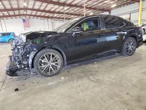 Toyota Camry 2.5L 4 2024