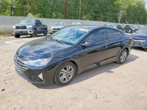 Hyundai Elantra 2.0L 4 2020