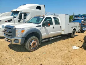 Ford F550 6.7L 8 2014
