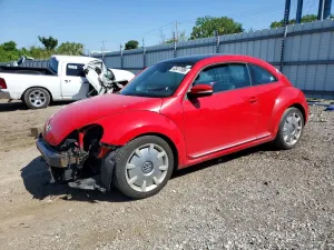 Volkswagen Beetle 2.5L 5 2012