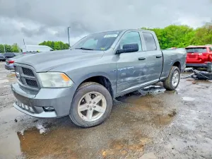 Dodge RAM 5.7L 8 2012