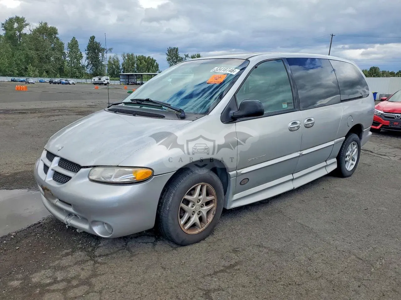 Dodge Grand Caravan (Caravan) 3.3L 6 2000