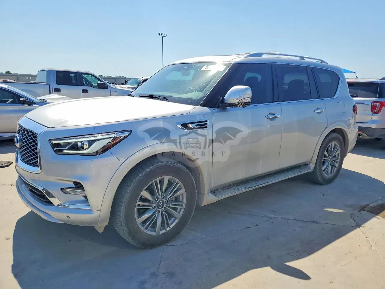 Infiniti QX80 5.6L 8 2021