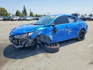 Nissan Sentra 2.0L 4 2024