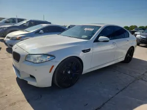 BMW M5 4.4L 8 2013