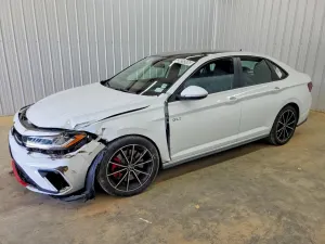 Volkswagen Jetta 2.0L 4 2025