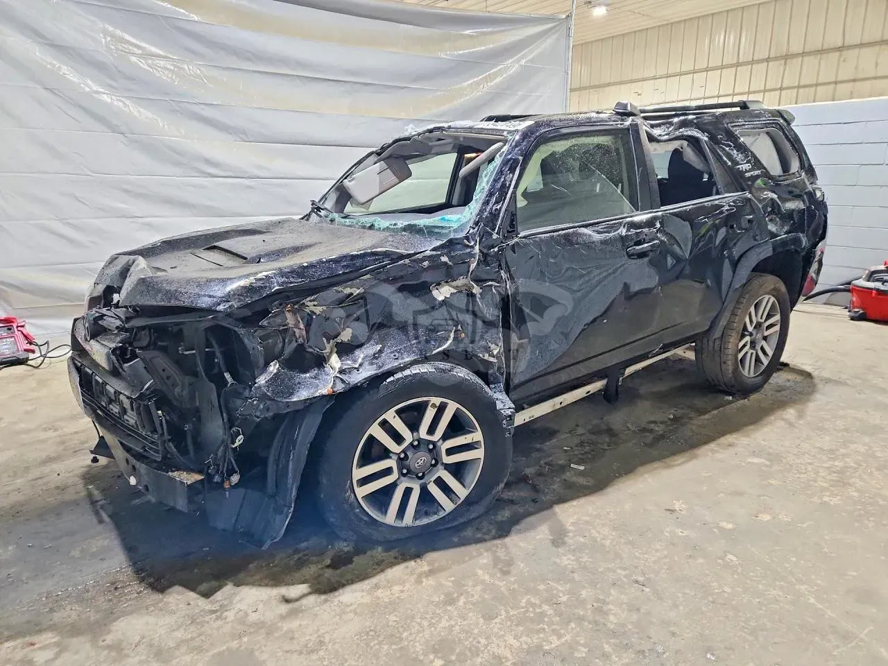 Toyota 4Runner 4.0L 6 2022